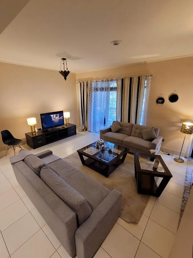Burj Dubai Area - 5Min Walk - Luxury 2 Bedroom Apartment