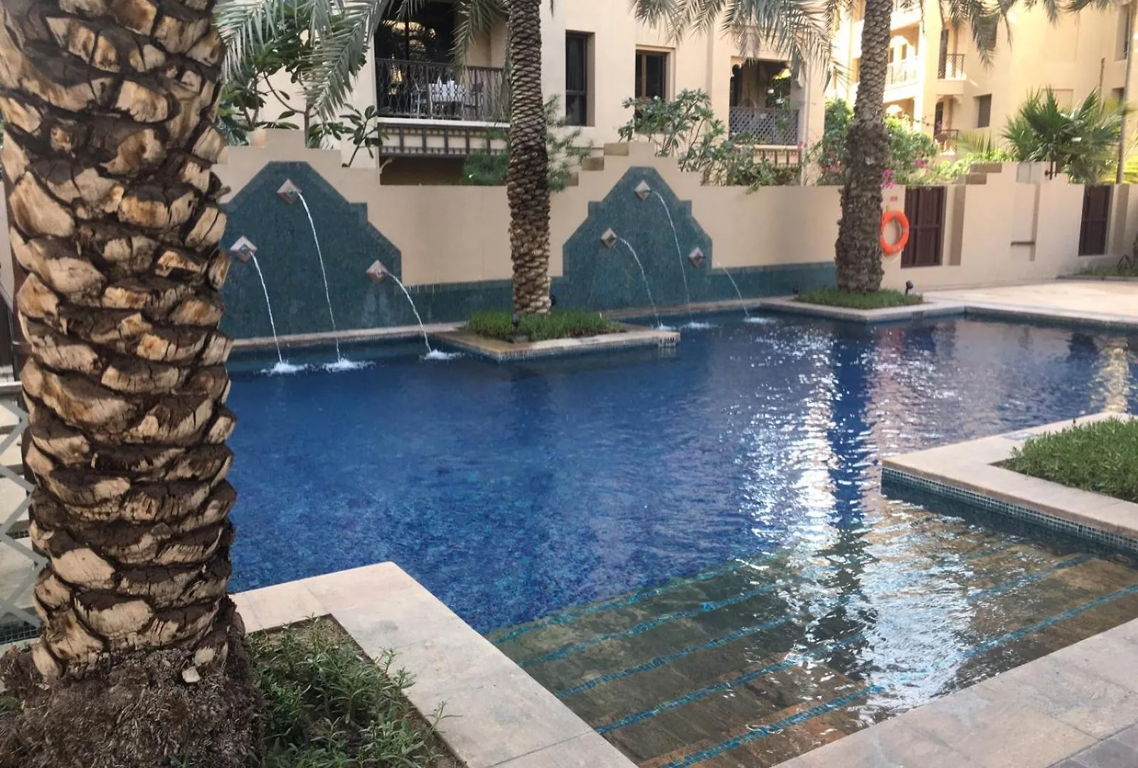 Burj Dubai Area - 5Min Walk - Luxury 2 Bedroom Apartment 0*,  United Arab Emirates